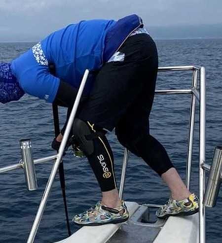 マグロとファイト中の画像
