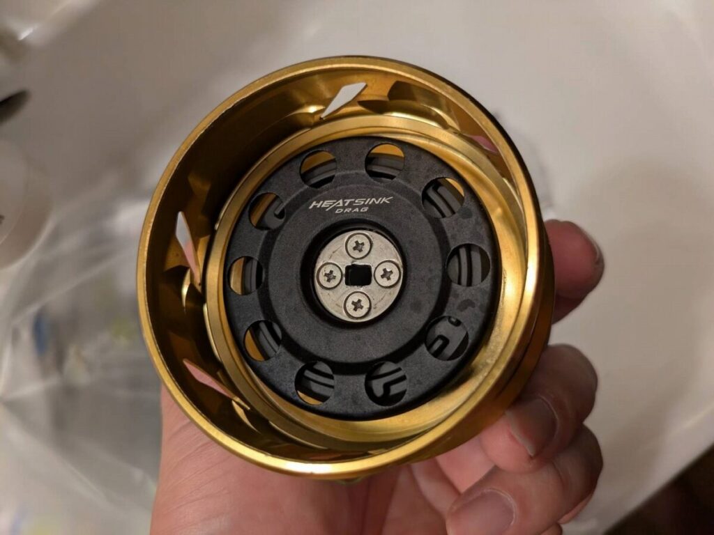シマノマックススプール20000のスプール受Bが正常な状態