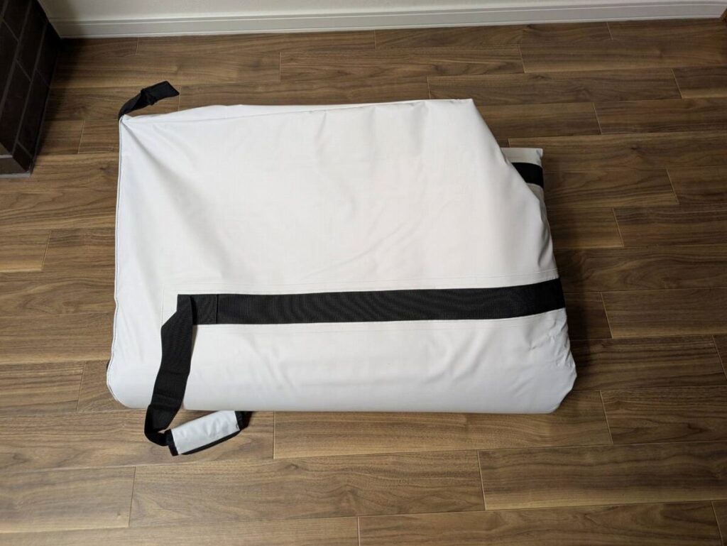 メガバッグを畳んだ様子