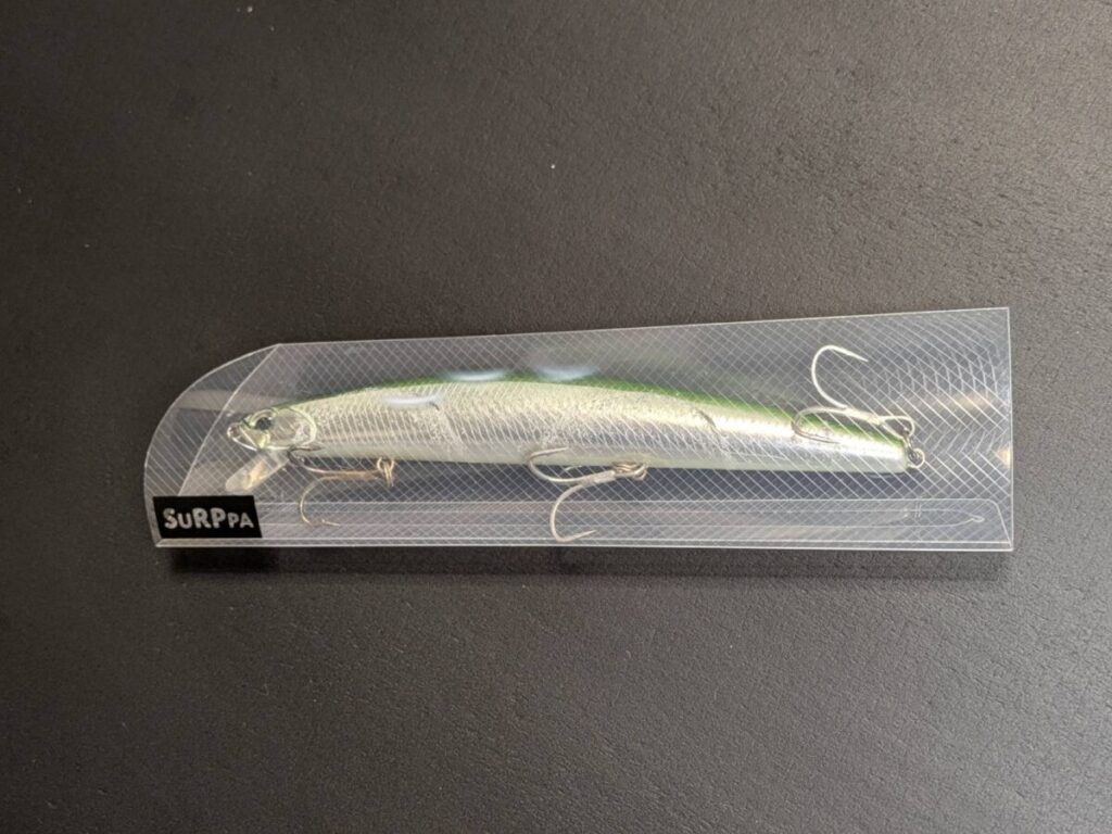 スルッパにルアーを入れた様子