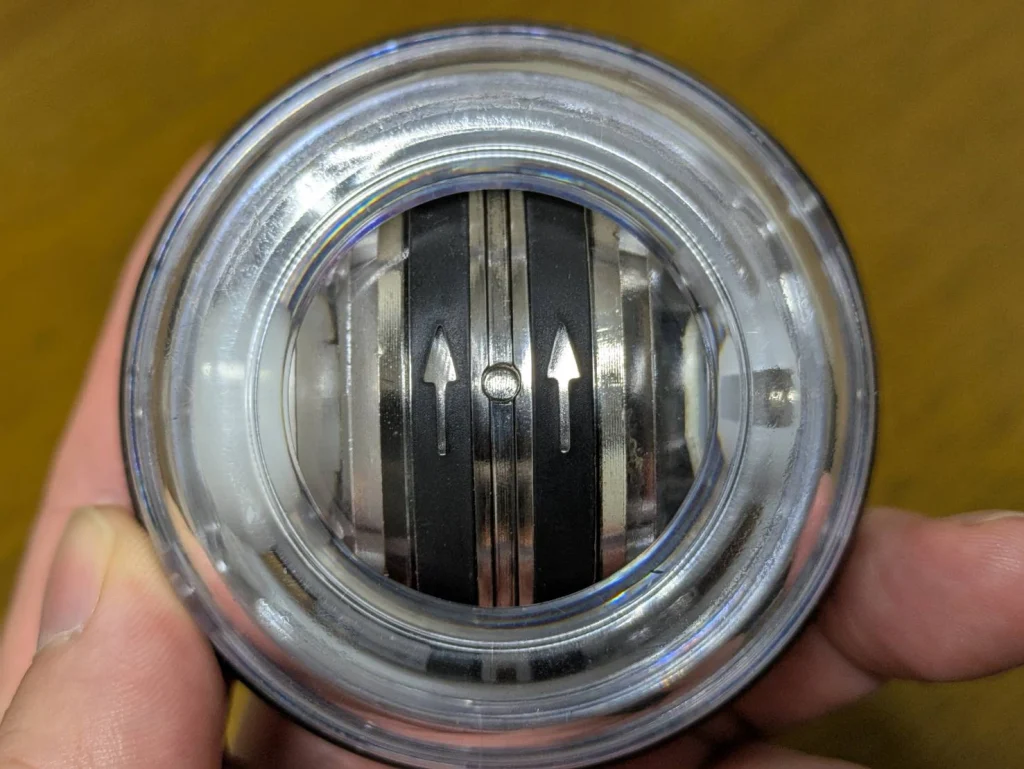 スナップボールに矢印がついている画像